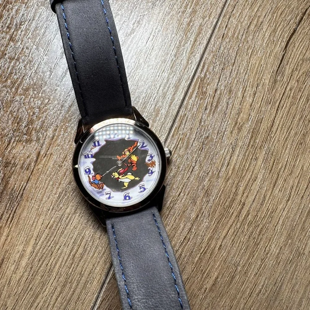 Disney WINNIE‎ THE POOH AND TIGGER TOO skittish skating Watch DS-274